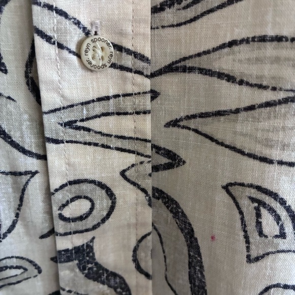 Reyn Spooner Men's XXL Hawaiian Short Sleeve Button-Up - Picture 3 of 6